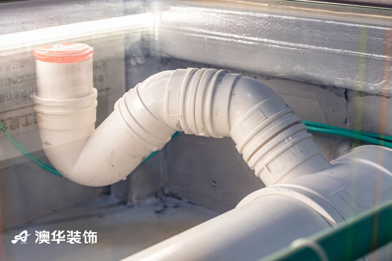 021717580370.jpg 021717580370.jpg