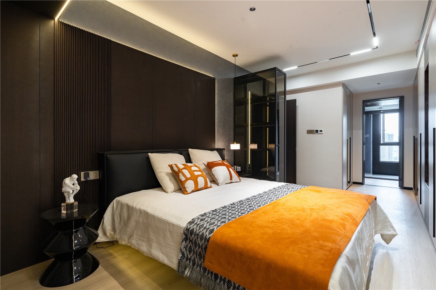 臥室裝修,衛(wèi)生間布局,武漢室內(nèi)設(shè)計(jì) 臥室裝修,衛(wèi)生間布局,武漢室內(nèi)設(shè)計(jì)